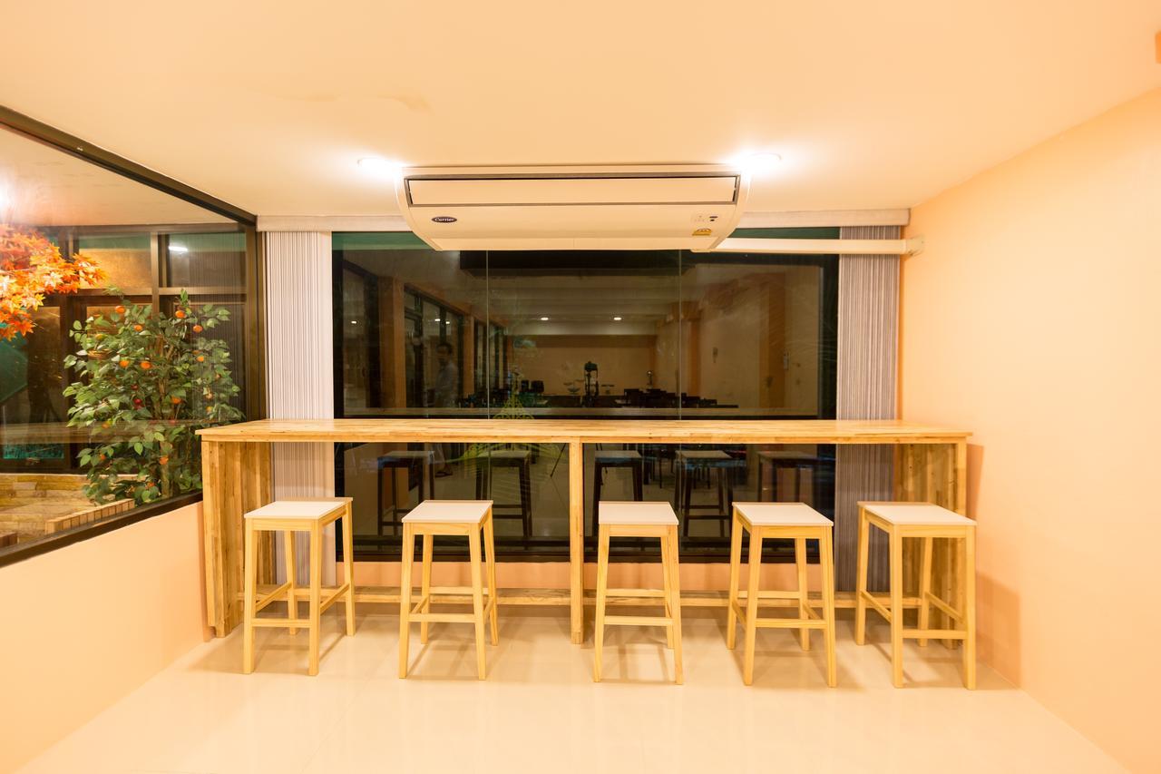 Marina Jomtien Beach Exterior photo